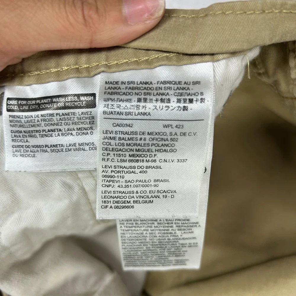 Levis men 32 pockets